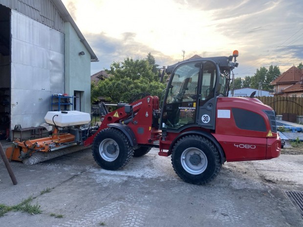 Weidemann 4080 homlokrakodó