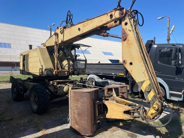 Weimar T174/2 Gumikerekes forgókotró eladó