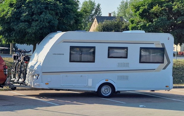 Weinsberg Caraone W51 450 FU lak�kocsi