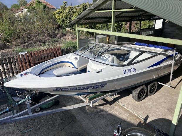 Wellcraft Excel Volvo Penta 3.0 hajó