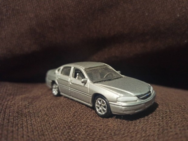 Welly 2001 Chevrolet Impala 