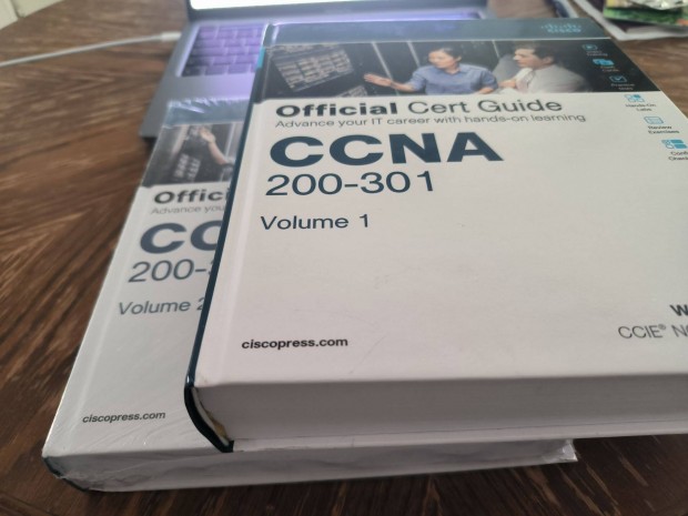 Wendell Odom CCNA 200-301 Official Cert Guide, Volume 1