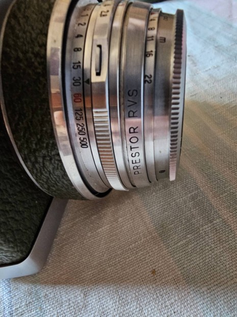 Werra Zld Zeiss Tessar lencsvel 2,8/50 mm-es lencsvel s tokkal.