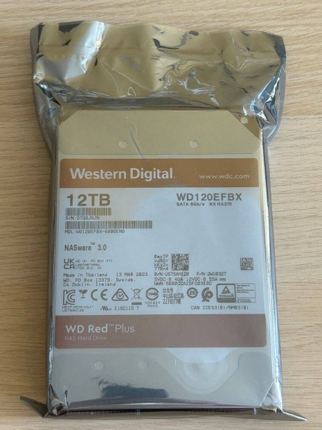 Western Digital WD Red Plus 12TB WD120Efbx NAS merevlemez, bontatlan