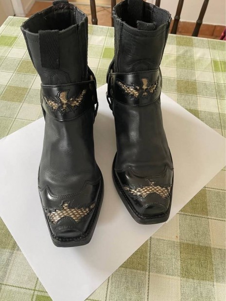 Western bokacsizma 41-es Sendra