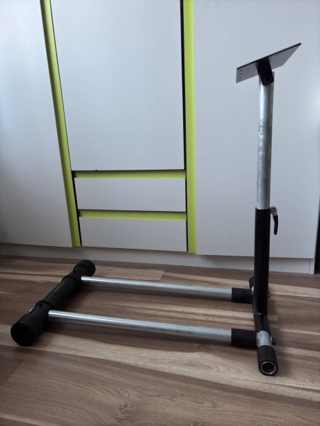 Wheel Stand Pro kormny llvny