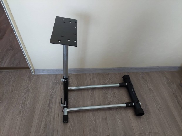 Wheel stand pro Logitech