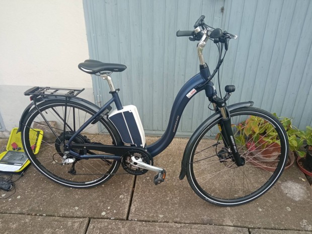 Wheeler 28" ebike kerekpr