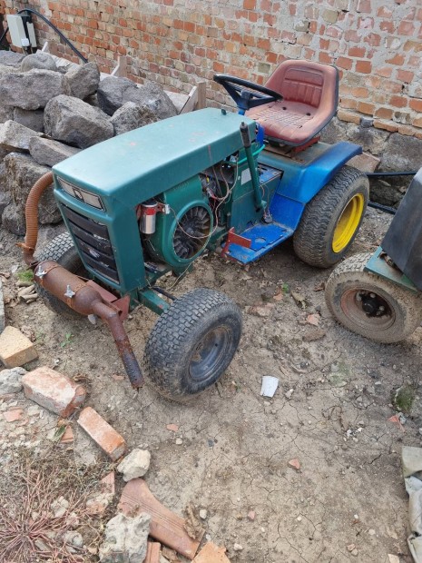 Wheelhorse funyiro traktor