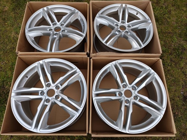 Wheelword / Audi 18" 5x112