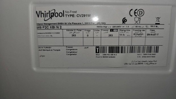 Whirlpool 263 literes no frost fagyasztószekrény garanciával