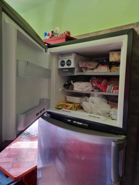 Whirlpool ARC4170 inox kombinált hűtő totál no frost