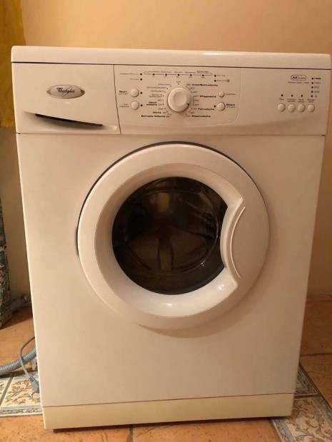 Whirlpool Perfect Wash 1400 elöltöltős mosógép