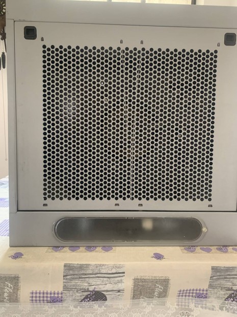 Whirlpool konyhai elszívó 50 cm széles.