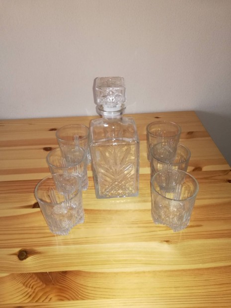 Whiskys pohár készlet.