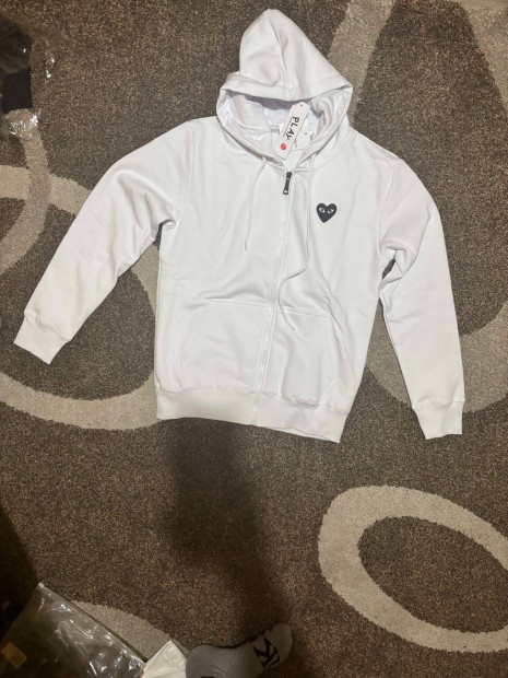 White CDG Zip Up with black hearts | Size S