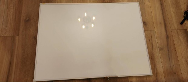 Whiteboard 90x120cm falra szerelhet mgneses tbla 