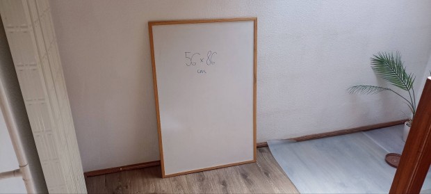 Whiteboard tbla + whiteboard lapok + markerek (tollak)