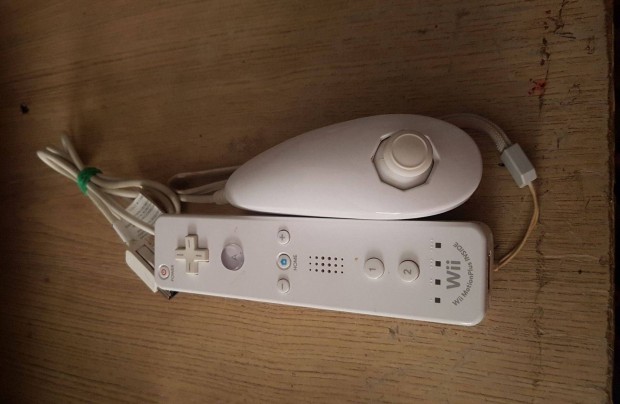 Wii remote + nunchuck motion plus elad