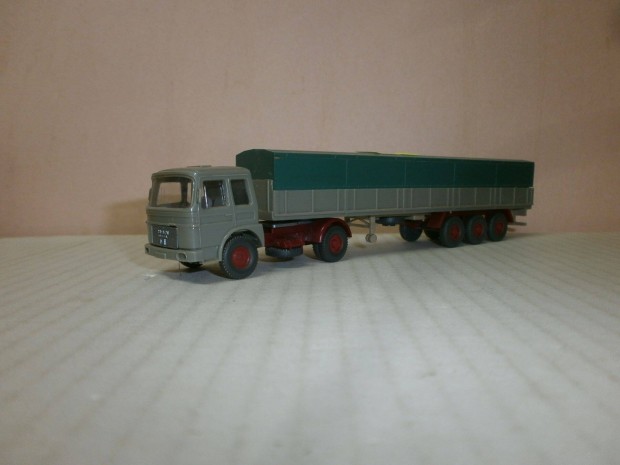 Wiking - MAN - slepper kamion - 1:87 - (H-22)