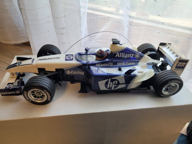 Williams F1 F14 RC tvirnyts modell versenyaut