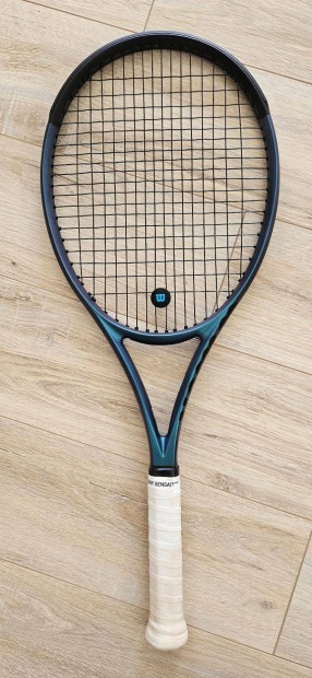Wilson Ultra 100 V4 teniszt elad