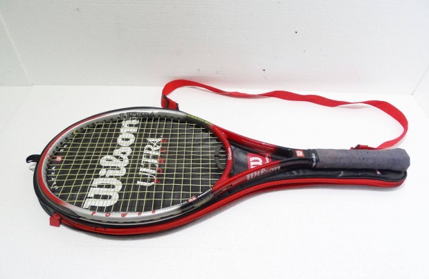 Wilson Ultra Power teniszütő tokkal táskával