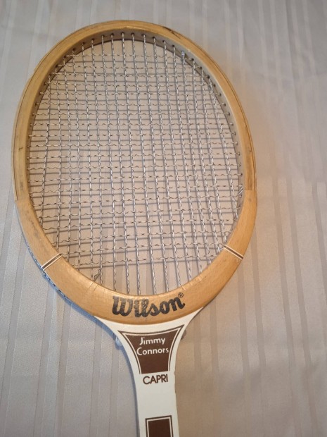 Wilson teniszt