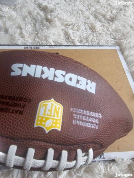 Wilson washington redskins NFL labda teljesen j