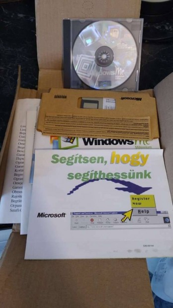 Windows Millenium Edition Magyar Eredeti Dobozos Verzió - CD , floppy