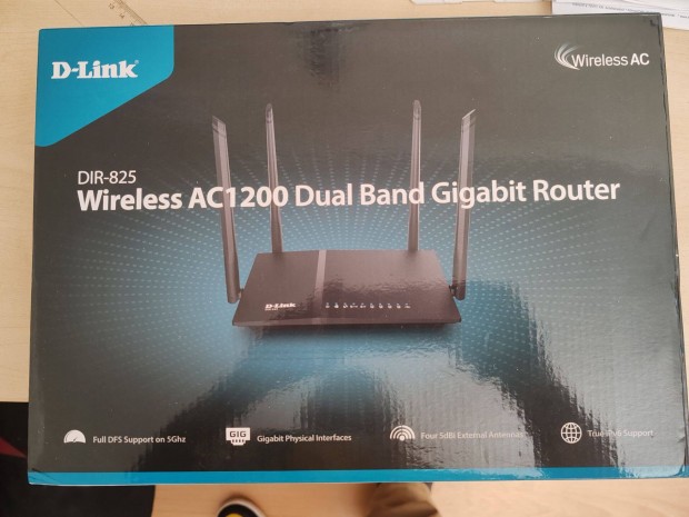 Wireless AC1200 Dual Band Gigabit Router