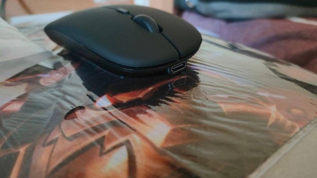 Wireless Mouse + mouse pad