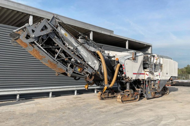 Wirtgen W 210 / 8 097 üzemóra / Lízing 20%-tól
