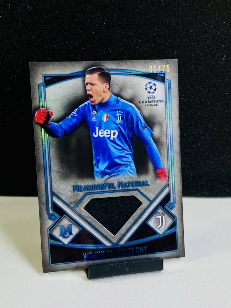 Wojciech Szczesny Topps Museum /75 mezdarabos relic krtya