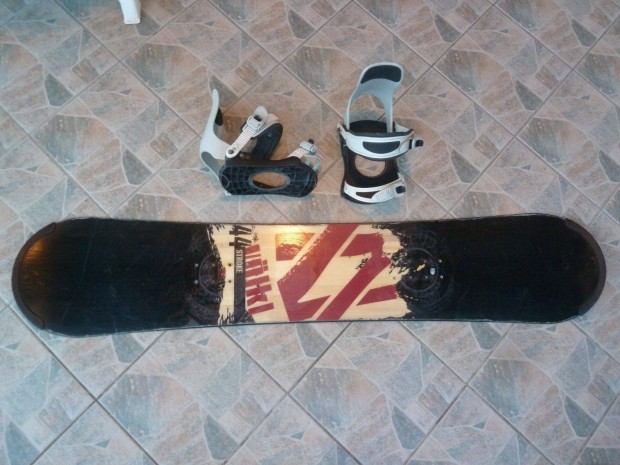 Wkl snowboard karc mentes talpal ktssel elad.Camber kialakts