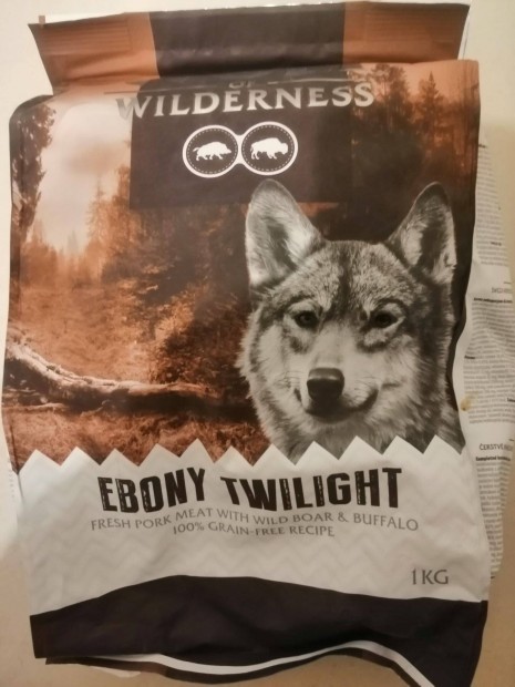 Wolf of Wilderness "Ebony Twilight" kutyatp