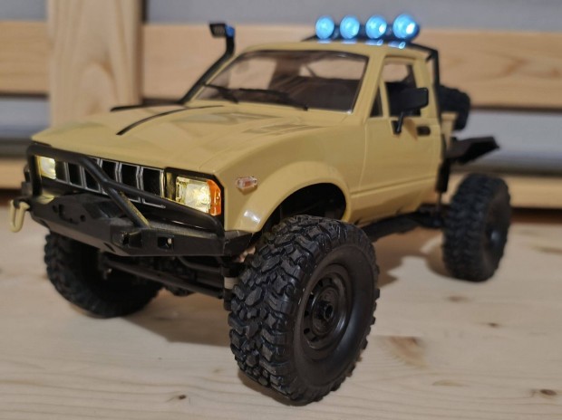 Wpl C14 Toyota Hilux 1/16 tuning 4WD proporcionlis RTR
