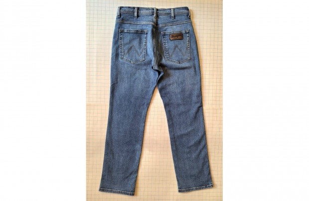 Wrangler Arizona kk frfi farmer W32 L30 mret j llapotban elad