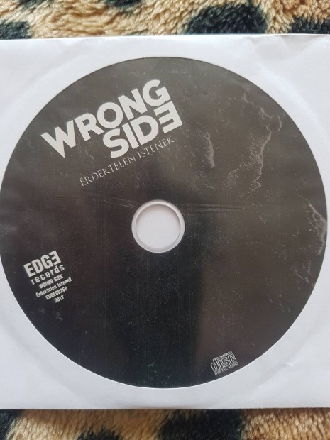 Wrong Side: rdektelen istenek CD