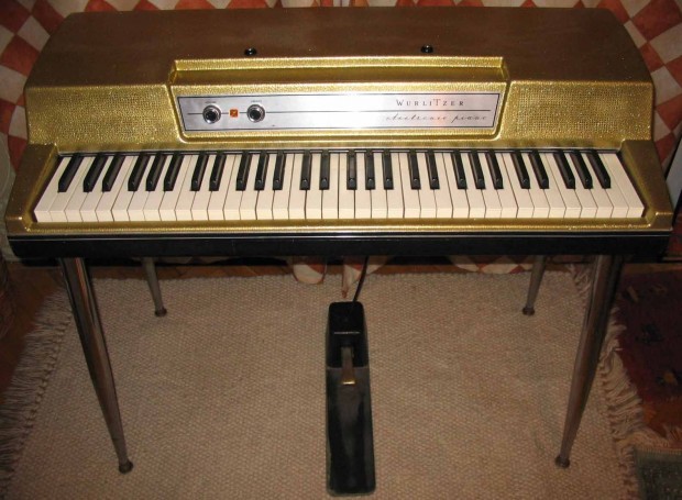 Wurlitzer A 200 vintage elektromos zongora tkletes llapotban