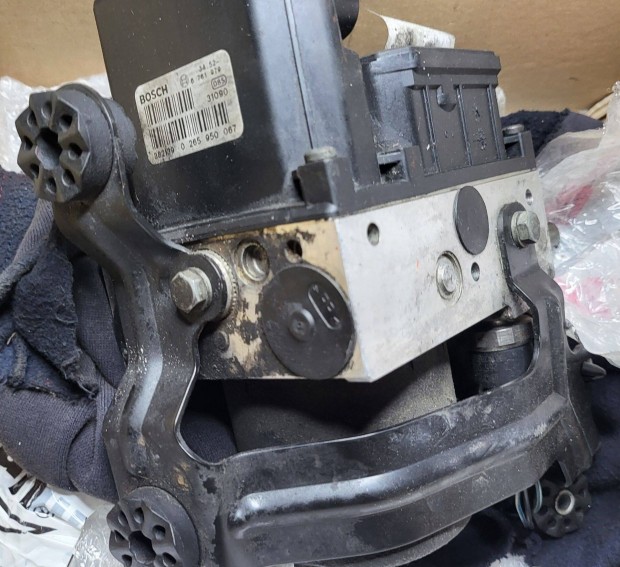 X5 E53 M57 D30 (306D1) abs kocka
