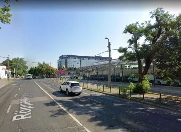 XIII. Ker�let, R�ppenty� utca, 230 m2-es, b kateg�ri�s iroda, j�