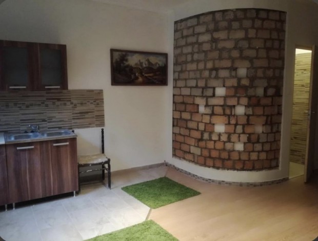 XIII. Kerület, Szent László út, 38 m2-es, egyéb üzlethelyiség