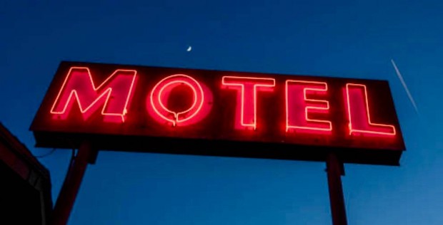 XIII.ker, B�ke T�r, 7.000 M2 , �n�ll� �p�let , �j, Apartmanh�z , Hoste