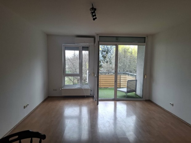 XIV. ker. Szugl� u. kiad� lak�s