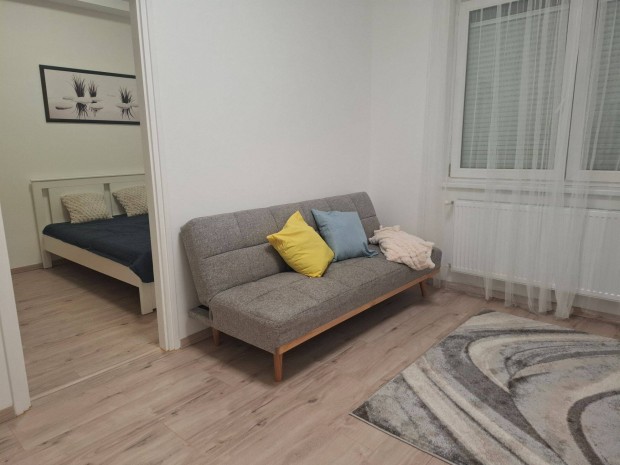 XIV. keruletben kiado lakas Erzs�bet- Nagy Lajos sarka