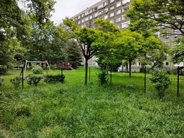 XI. Kerület, Etele út, 49 m2-es, 5. emeleti, társasházi lakás
