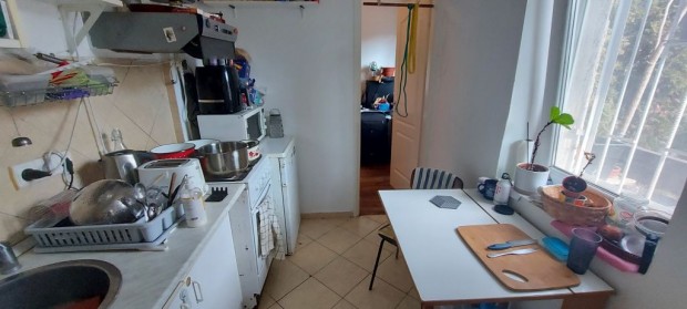 XI. Kerlet, Fegyvernek utca mellk utca, 45 m2-es, magasfldszinti,