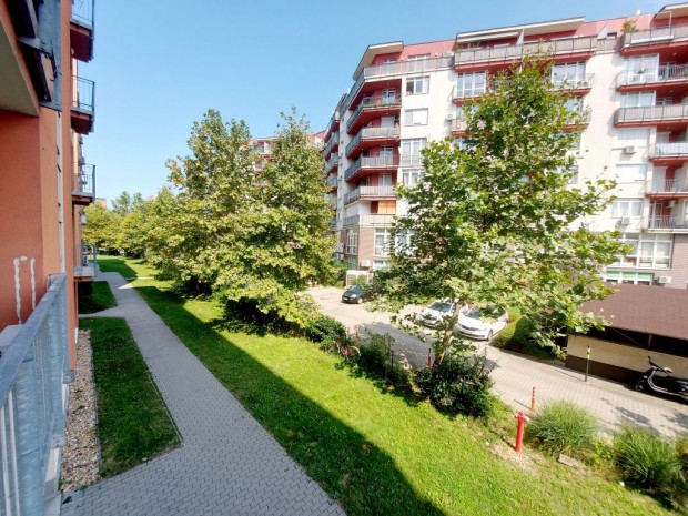 XI. Kerület, Nádorliget utca, 13 m2-es, teremgarázs hely, jó állapotú