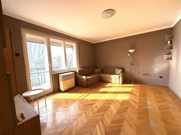 XI. Ker�let, Z�lyom k�z, 54 m2-es, t�rsash�zi lak�s, 2 szob�s